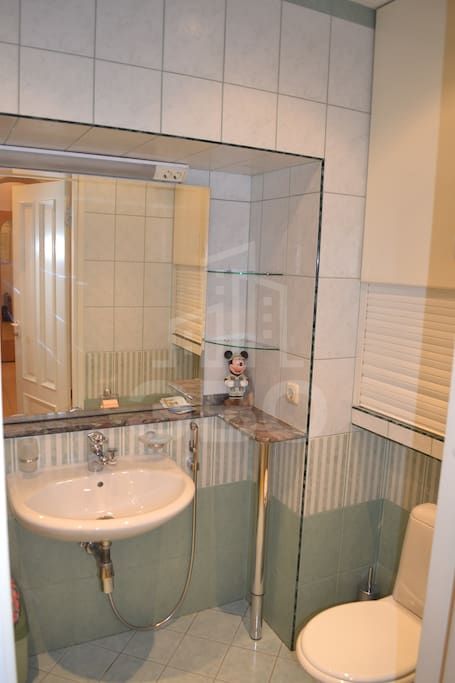 трехкомнатная квартира в Санкт-Петербурге по адресу: Миллионная ул., 11