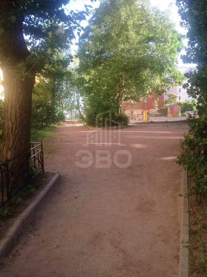 комната в Санкт-Петербурге по адресу: Константина Заслонова ул., 26