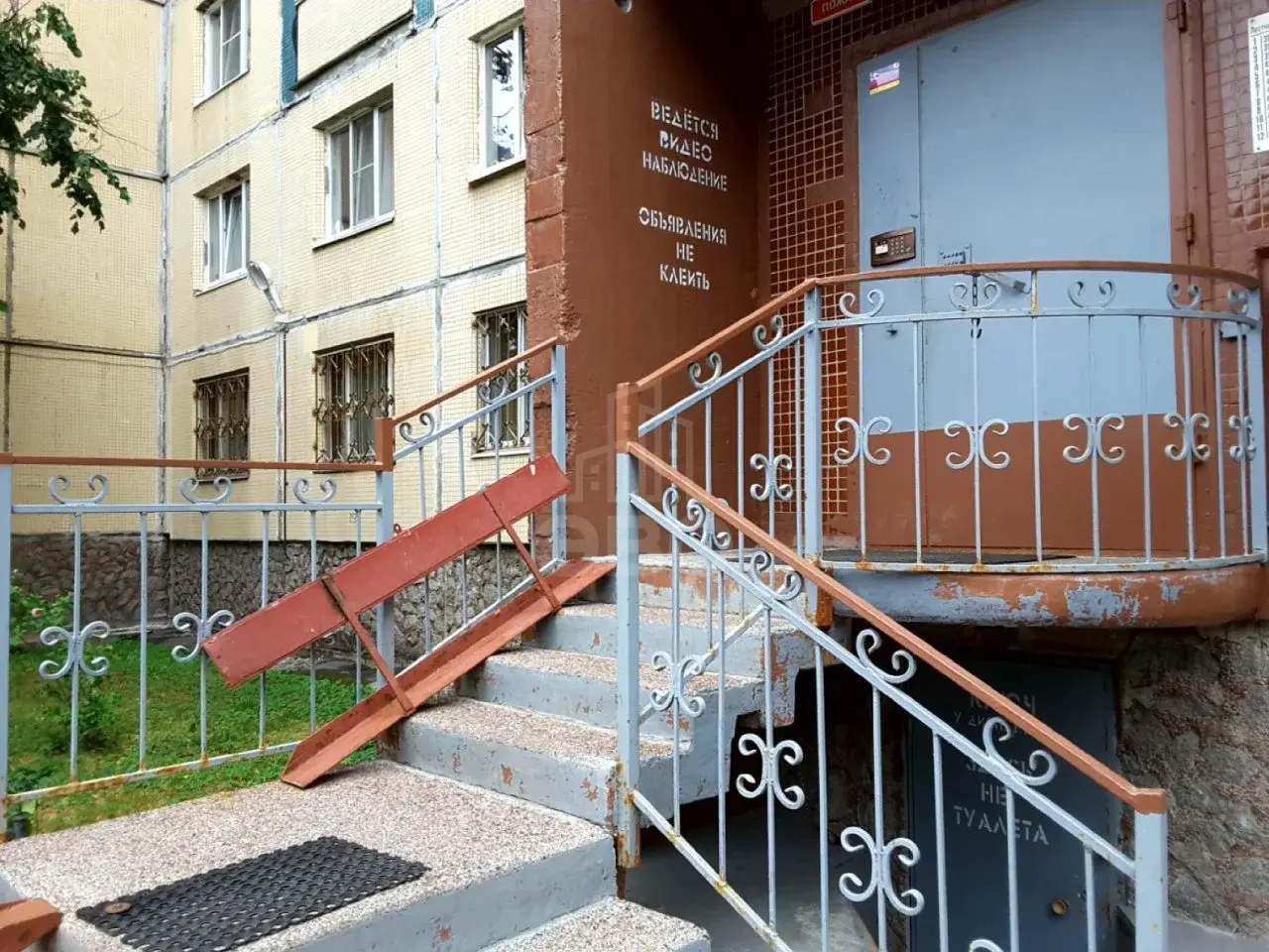 двухкомнатная квартира в Санкт-Петербурге по адресу: Сизова пр-кт., 32, к 1