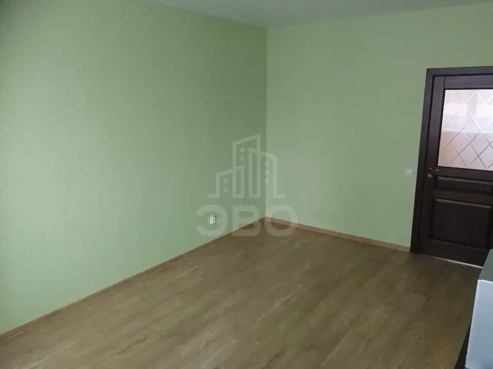 трехкомнатная квартира в Санкт-Петербурге по адресу: Австрийская ул., 4, к 1
