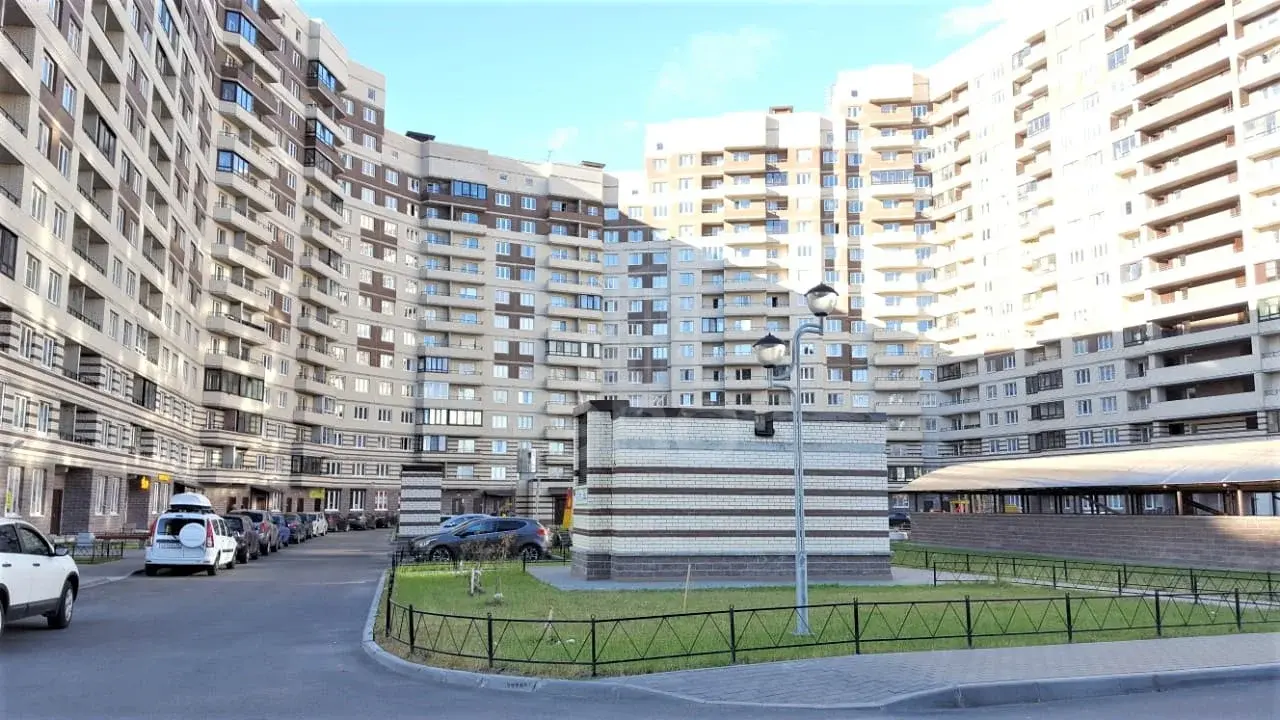однокомнатная квартира в Санкт-Петербурге по адресу: Шоссе в Лаврики ул., 59, к 1