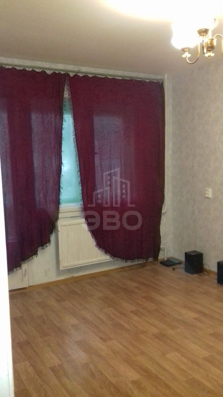 двухкомнатная квартира в Санкт-Петербурге по адресу: Генерала Симоняка ул., 8, к 2