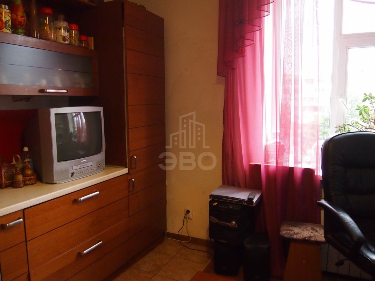 комната в Санкт-Петербурге по адресу: Софьи Ковалевской ул., 20, к 1