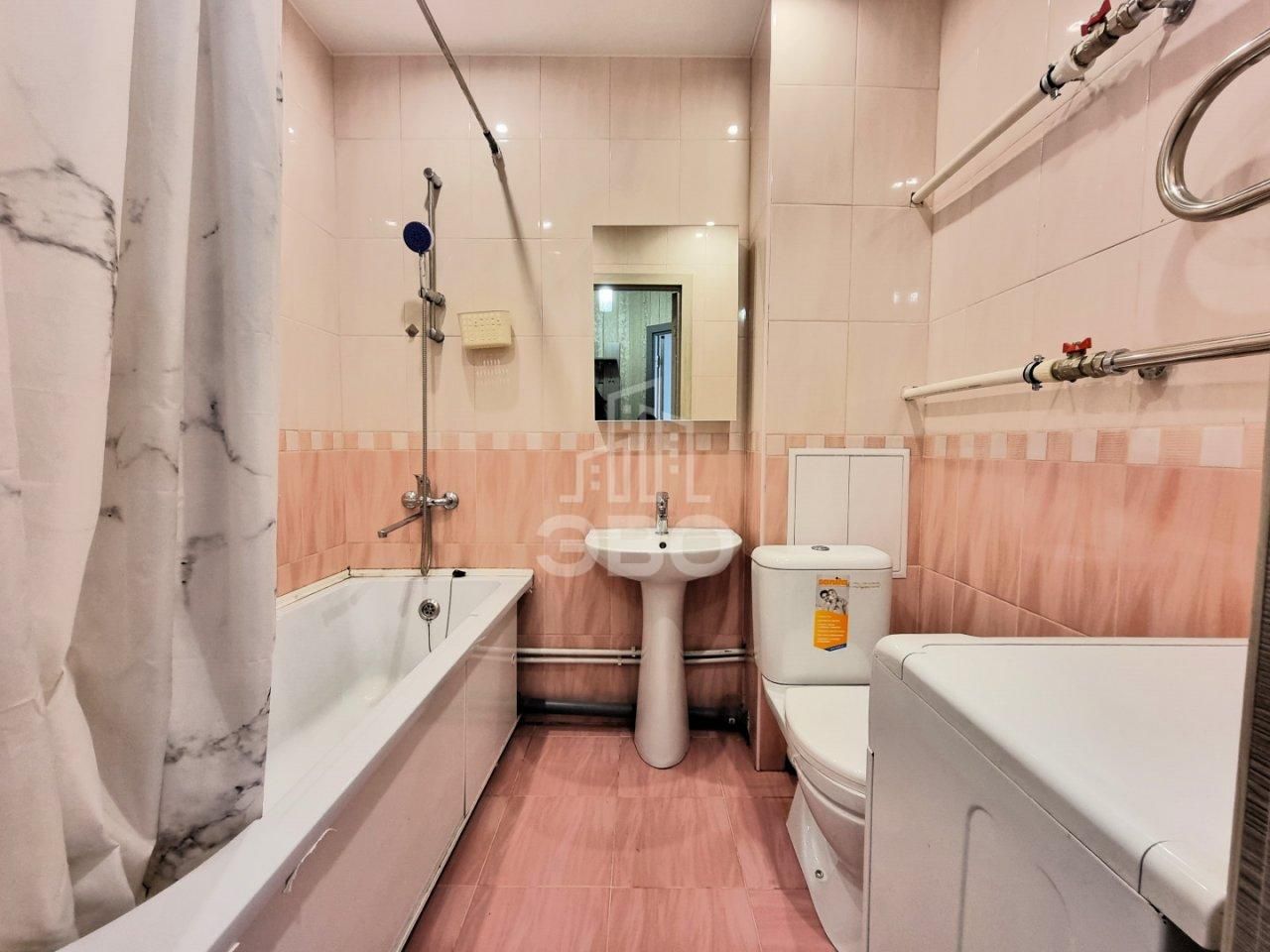 однокомнатная квартира в Санкт-Петербурге по адресу: Шоссе в Лаврики ул., 55