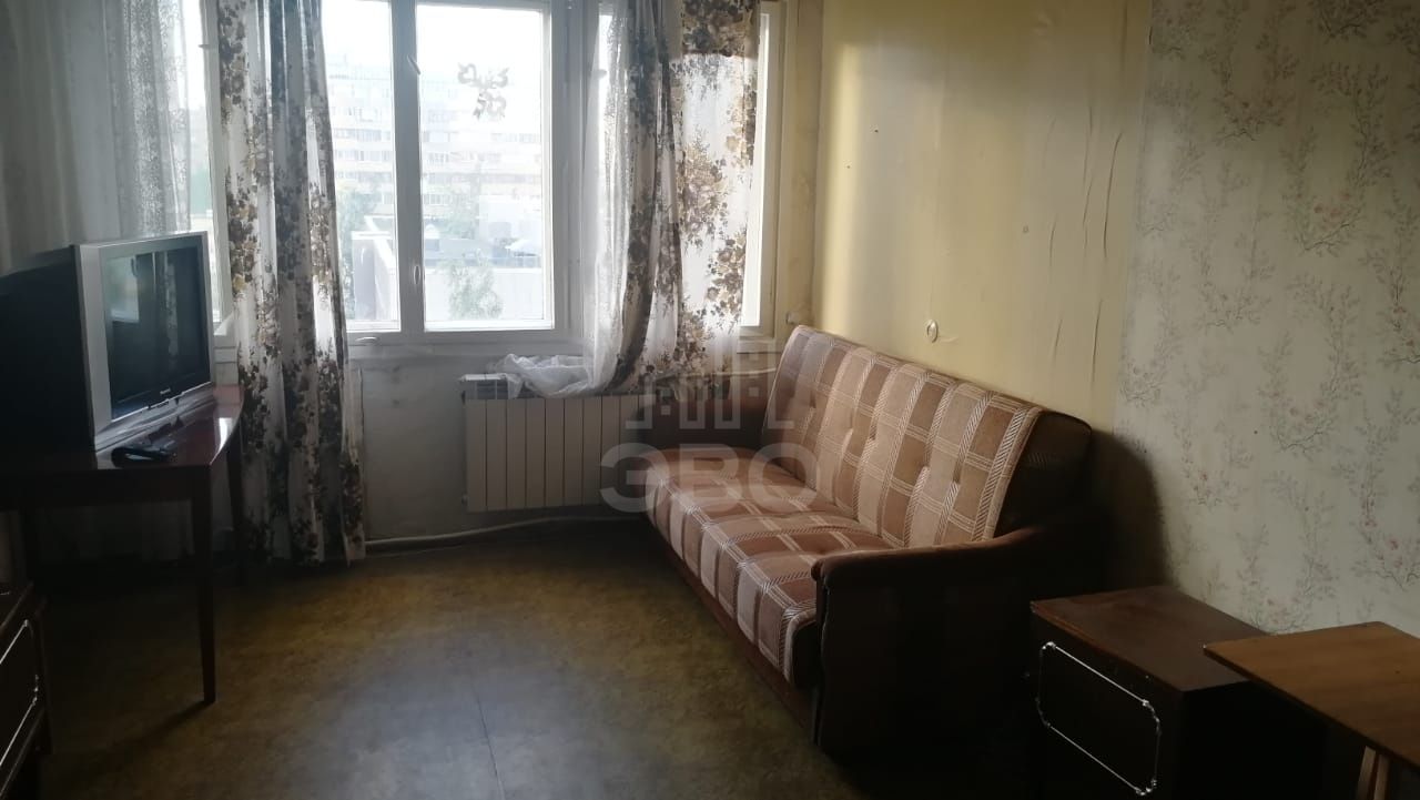 трехкомнатная квартира в Санкт-Петербурге по адресу: Рихарда Зорге ул., 15