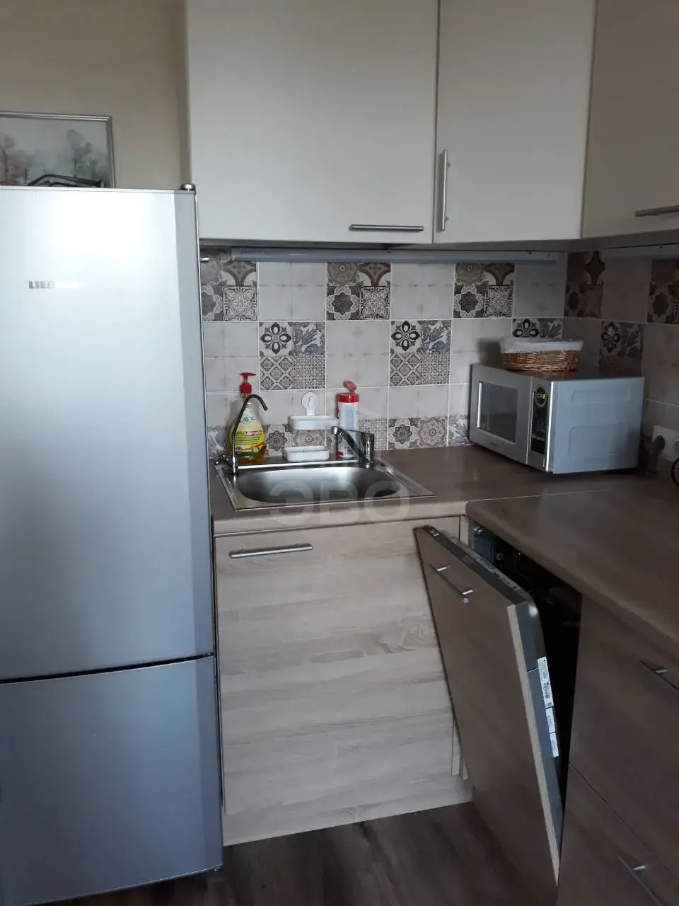 однокомнатная квартира в Санкт-Петербурге по адресу: Оборонная ул., 37, к 1