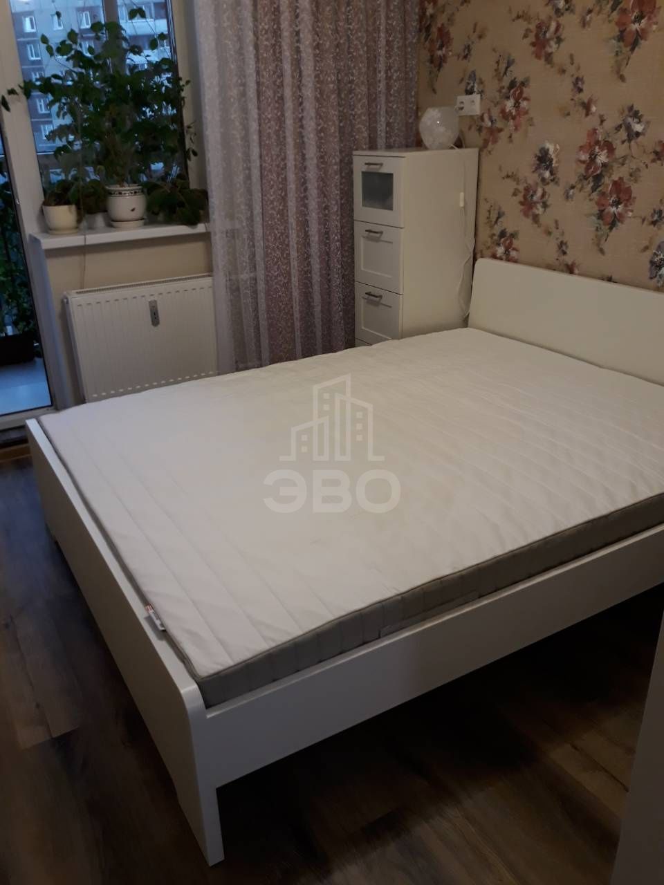 однокомнатная квартира в Санкт-Петербурге по адресу: Оборонная ул., 37, к 1