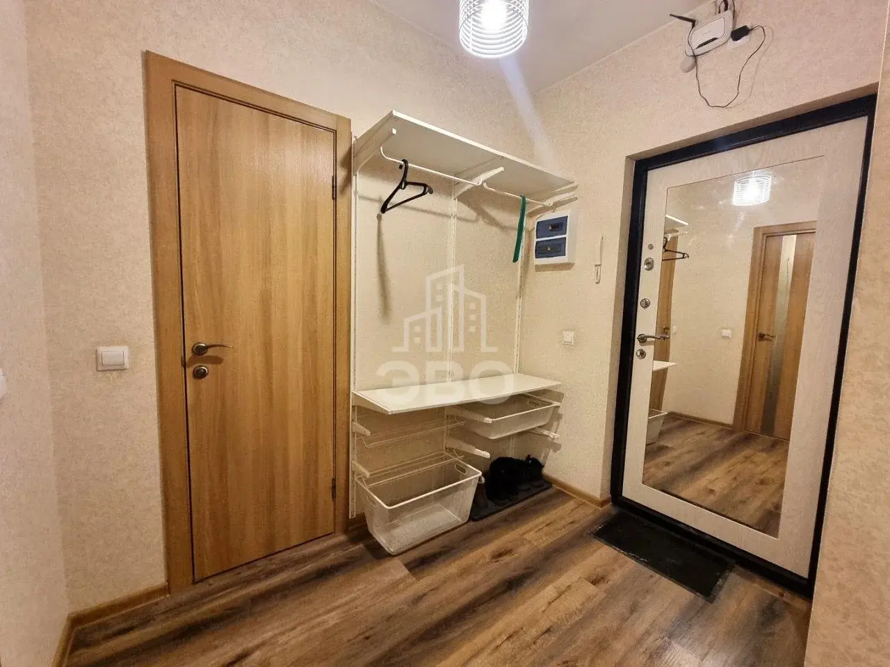 однокомнатная квартира в Санкт-Петербурге по адресу: Оборонная ул., 37, к 1