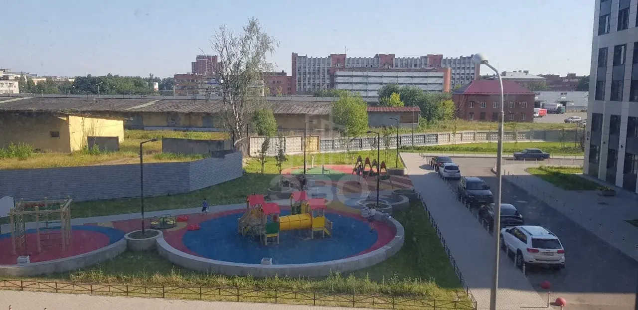 двухкомнатная квартира в Санкт-Петербурге по адресу: Кременчугская ул., 21