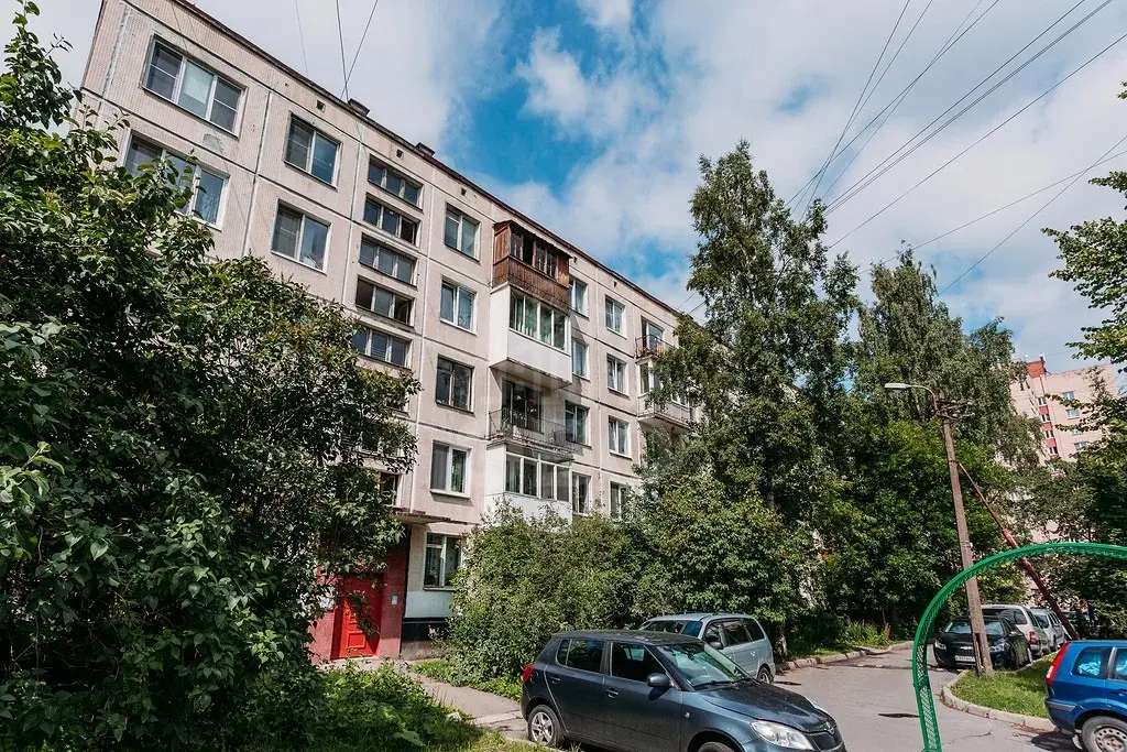 однокомнатная квартира в Санкт-Петербурге по адресу: Тамбасова ул., 24, к 1
