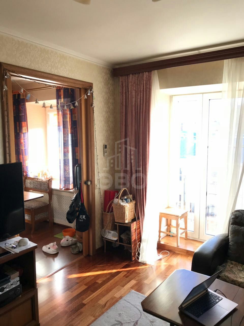 трехкомнатная квартира в Санкт-Петербурге по адресу: Грибоедова канала наб., 85