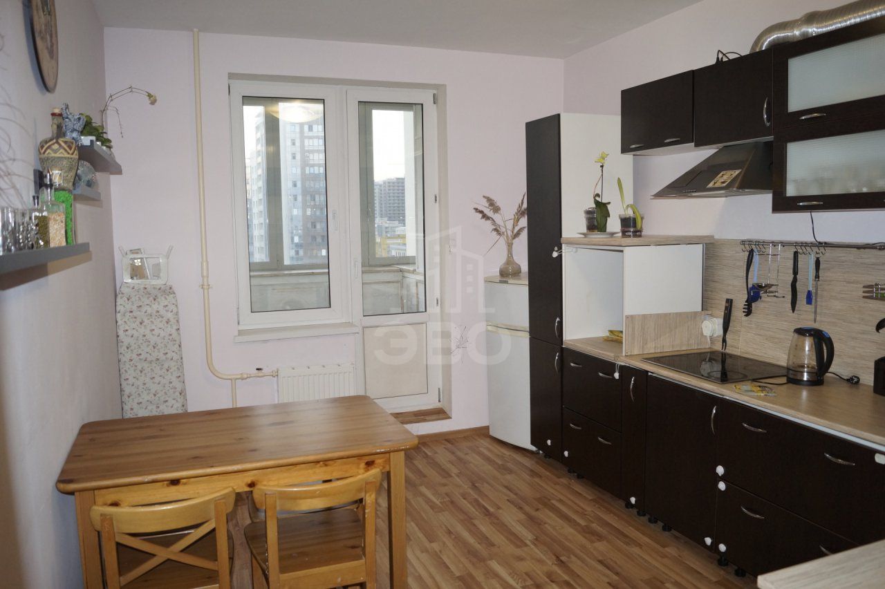 двухкомнатная квартира в Санкт-Петербурге по адресу: Туристская ул., 18, к 1