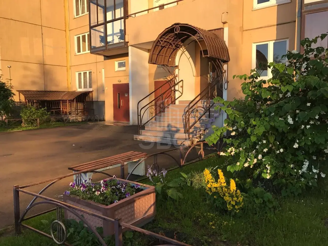 однокомнатная квартира в Санкт-Петербурге по адресу: Маршала Казакова ул., 44, к 1