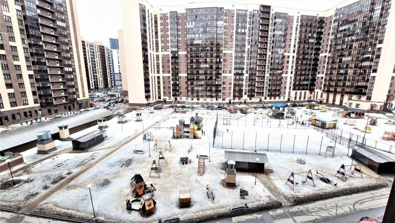 двухкомнатная квартира в Санкт-Петербурге по адресу: Менделеева б-р., 8