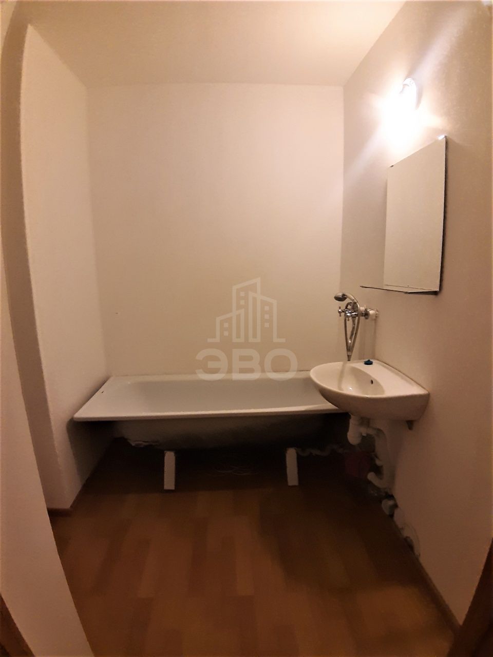 двухкомнатная квартира в Санкт-Петербурге по адресу: Федора Абрамова ул., 21, к 3