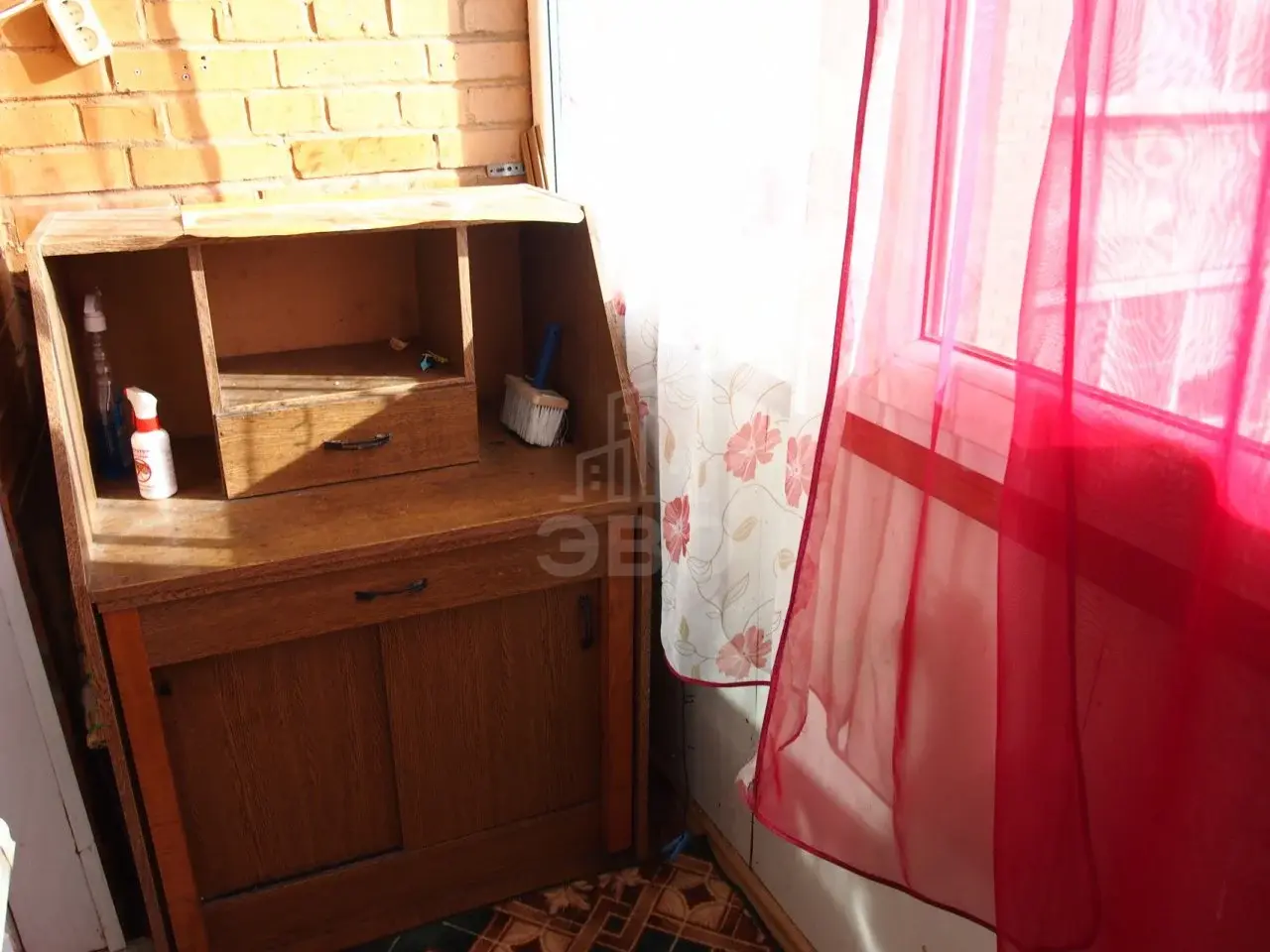 комната в Санкт-Петербурге по адресу: Ударников пр-кт., 49, к 1