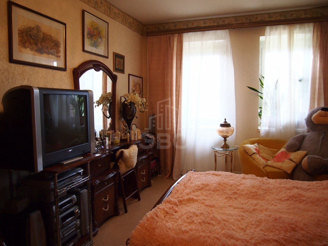 двухкомнатная квартира в Санкт-Петербурге по адресу: Советская ул., 34