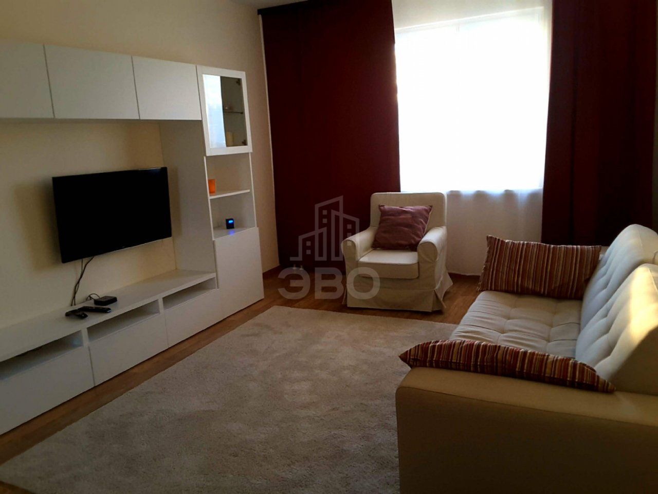 двухкомнатная квартира в Санкт-Петербурге по адресу: Кушелевская дор., 3, к 2