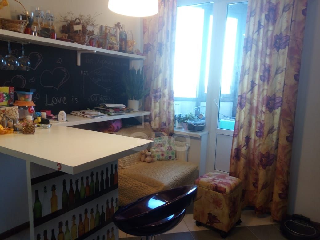 однокомнатная квартира в Санкт-Петербурге по адресу: Шуваловский пр-кт., 37, к 1