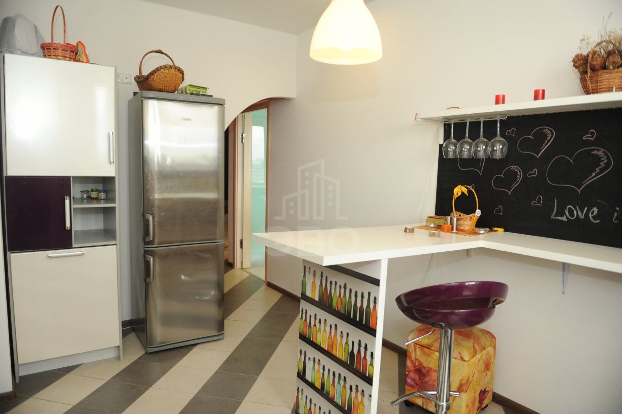 однокомнатная квартира в Санкт-Петербурге по адресу: Шуваловский пр-кт., 37, к 1