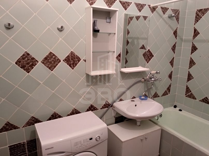 двухкомнатная квартира в Санкт-Петербурге по адресу: Стачек пр-кт., 84, к 1