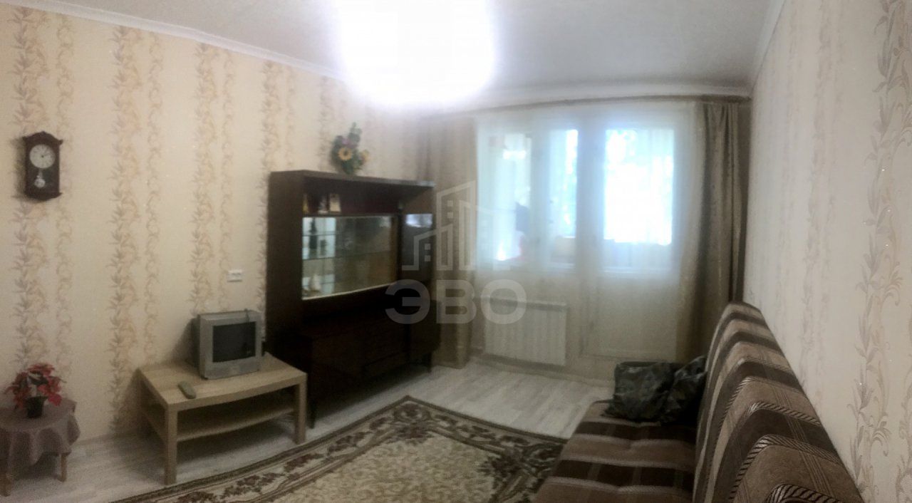 двухкомнатная квартира в Санкт-Петербурге по адресу: Купчинская ул., 30, к 1