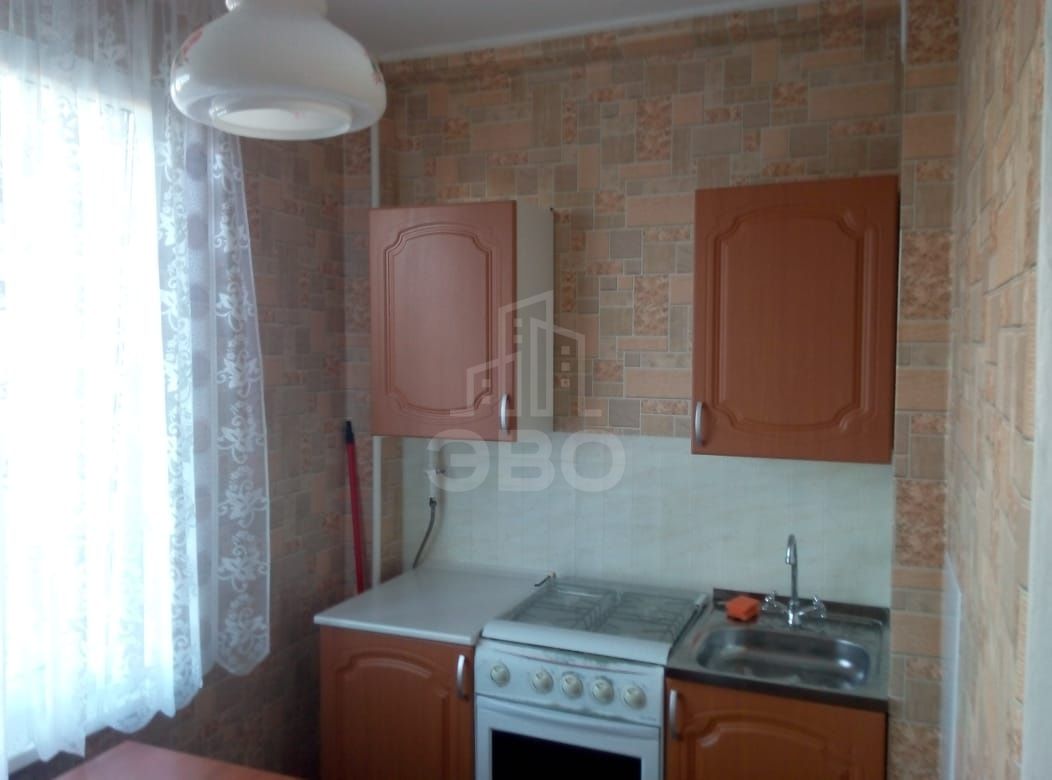 двухкомнатная квартира в Санкт-Петербурге по адресу: Народная ул., 6