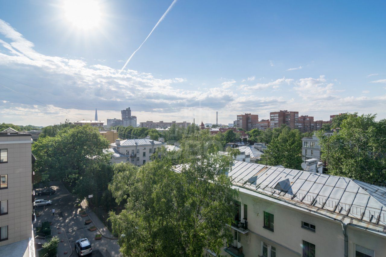 четырехкомнатная квартира в Санкт-Петербурге по адресу: Приморский проспект, 59