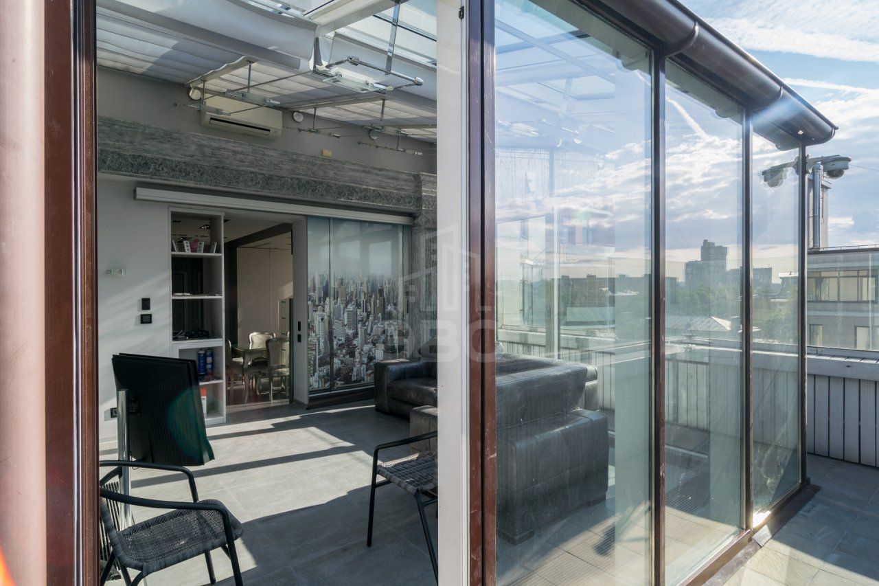 четырехкомнатная квартира в Санкт-Петербурге по адресу: Приморский проспект, 59