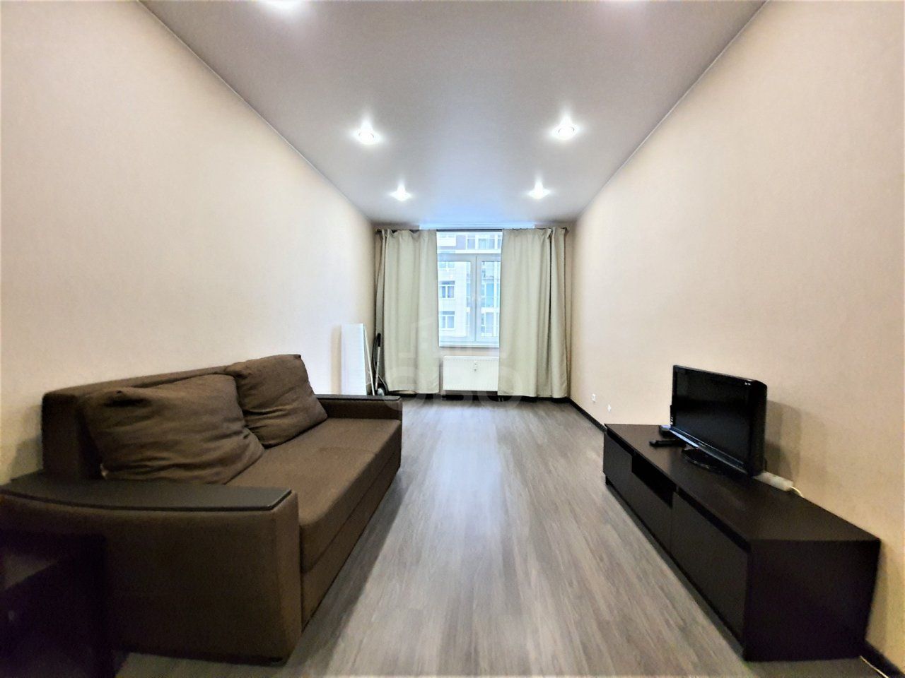 однокомнатная квартира в Санкт-Петербурге по адресу: Маршала Блюхера проспект, 9, к 2