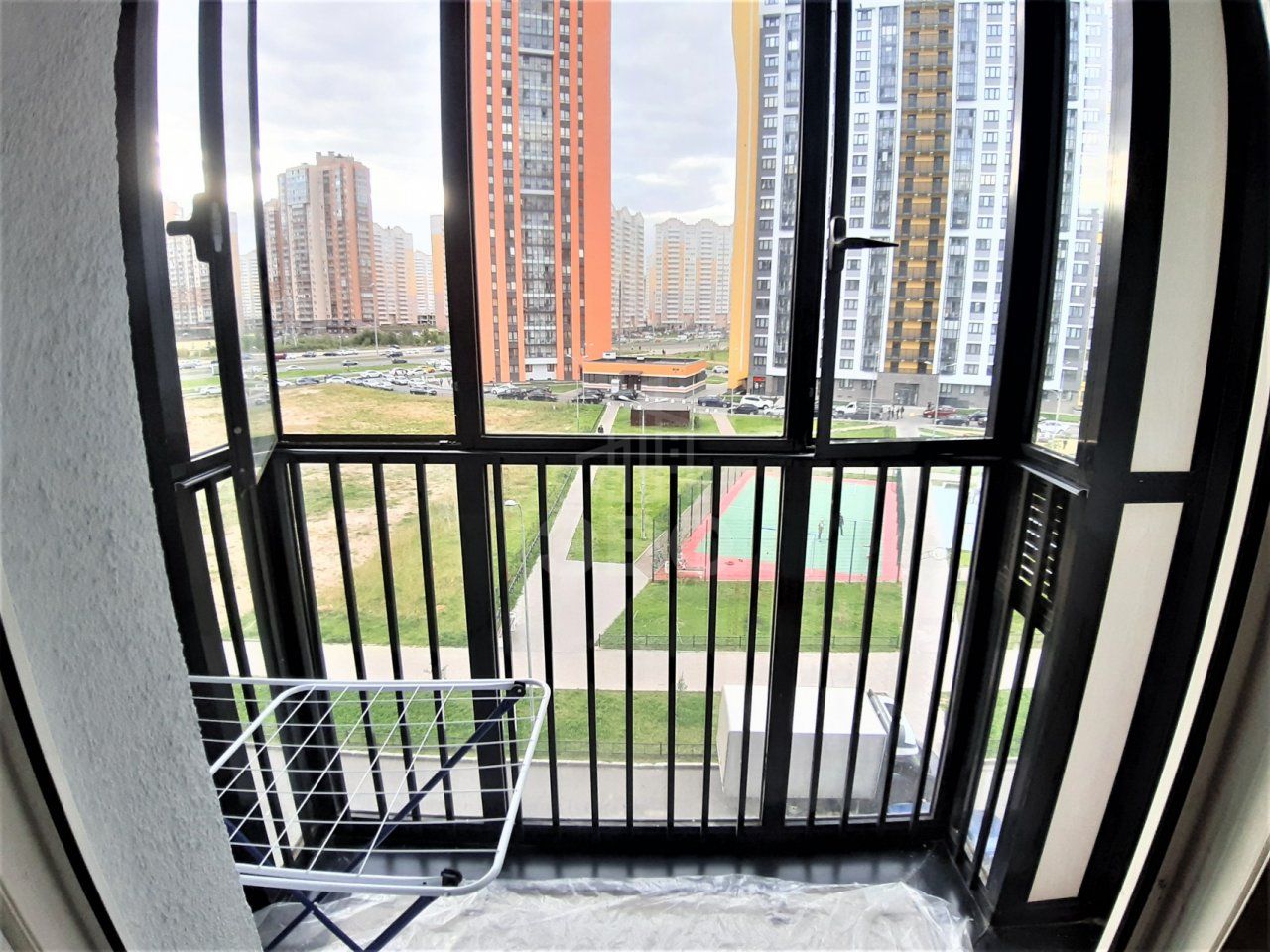 двухкомнатная квартира в Санкт-Петербурге по адресу: Парашютная ул., 61, к 1