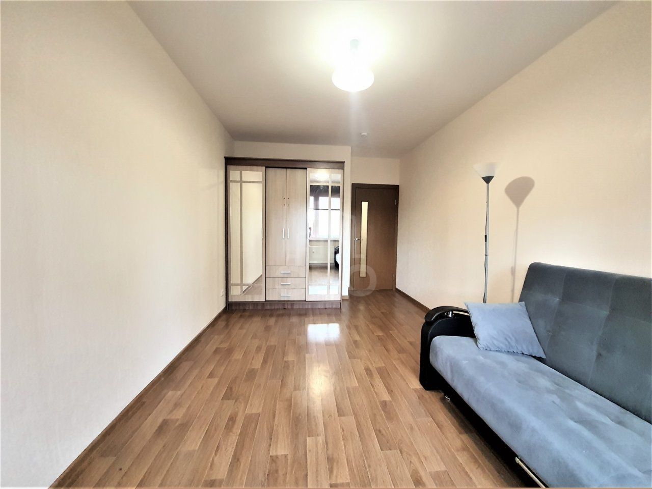 двухкомнатная квартира в Санкт-Петербурге по адресу: Парашютная ул., 61, к 1