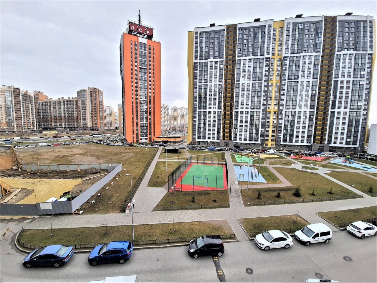 двухкомнатная квартира в Санкт-Петербурге по адресу: Парашютная ул., 61, к 1