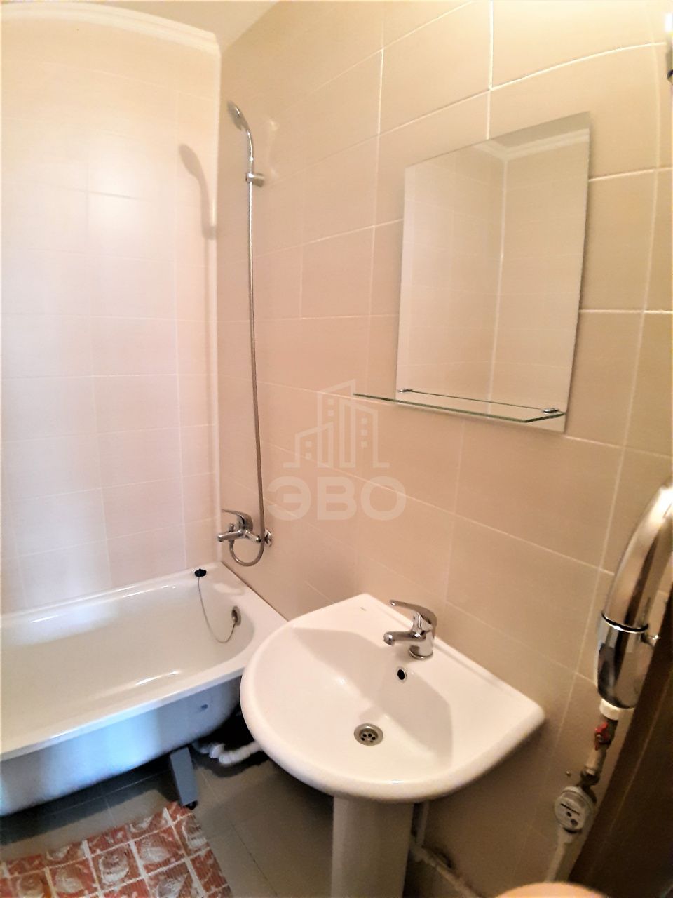 двухкомнатная квартира в Санкт-Петербурге по адресу: Парашютная ул., 61, к 1