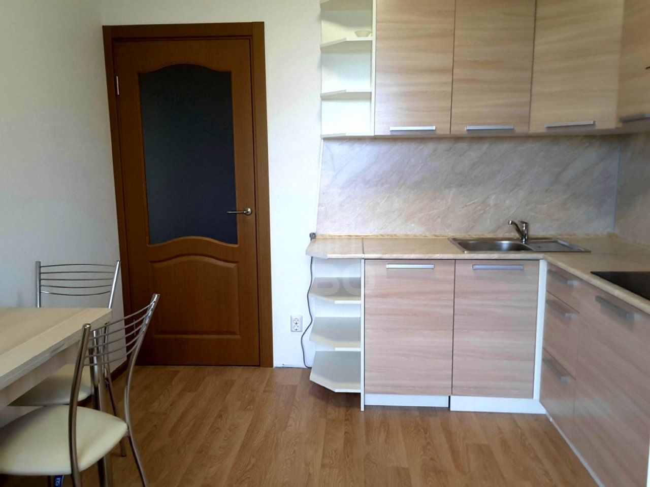 однокомнатная квартира в Санкт-Петербурге по адресу: Парашютная ул., 65, к 1