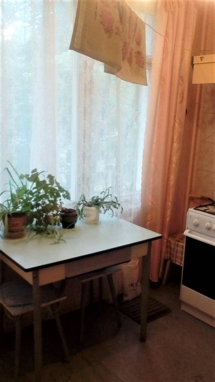 трехкомнатная квартира в Санкт-Петербурге по адресу: Суздальский пр-кт., 105, к 2