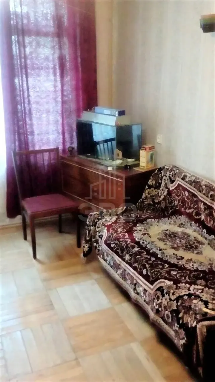 трехкомнатная квартира в Санкт-Петербурге по адресу: Суздальский пр-кт., 105, к 2