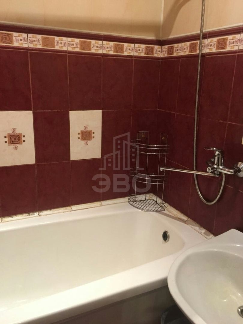 однокомнатная квартира в Санкт-Петербурге по адресу: Октябрьская наб., 78, к 1