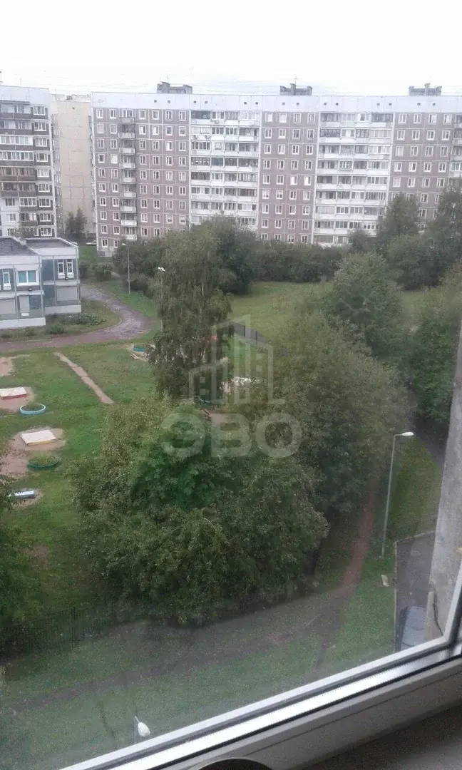 комната в Санкт-Петербурге по адресу: Авиаконструкторов пр-кт., 20, к 3