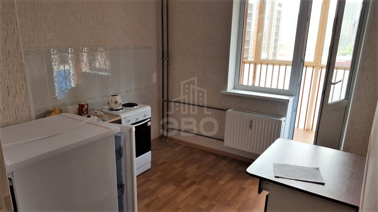 однокомнатная квартира в Санкт-Петербурге по адресу: Оборонная ул., 37