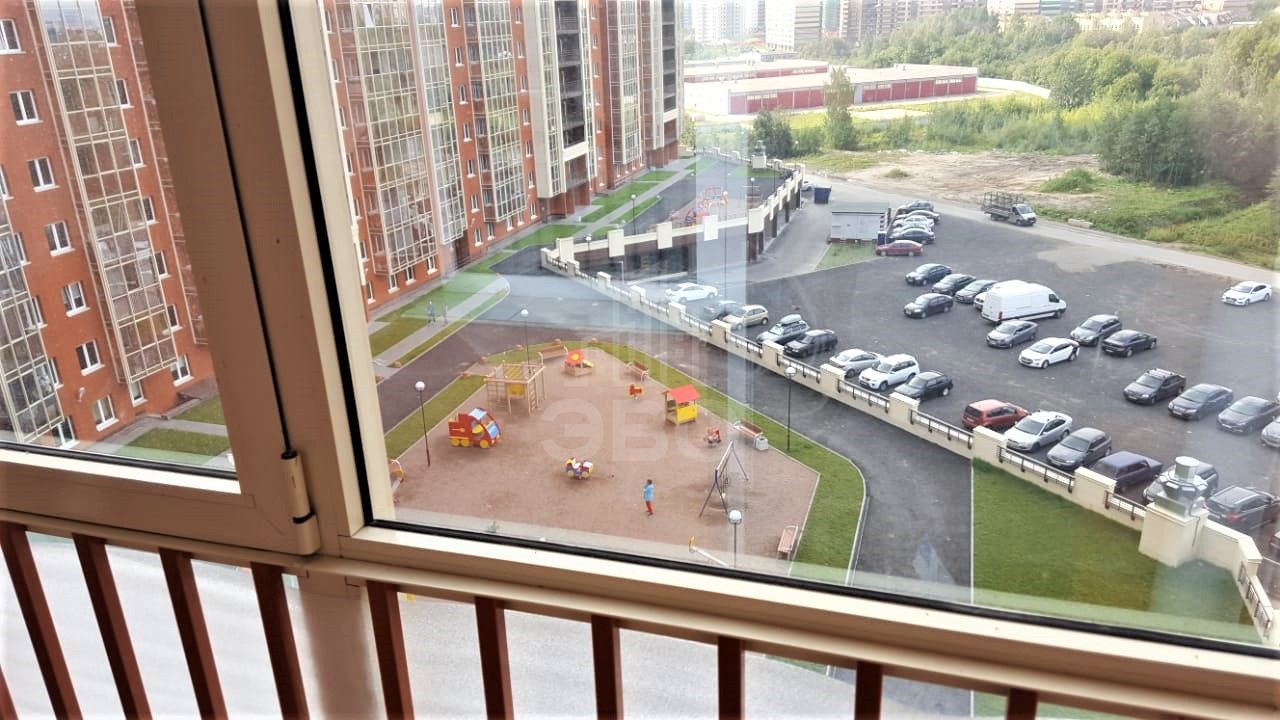 однокомнатная квартира в Санкт-Петербурге по адресу: Оборонная ул., 37