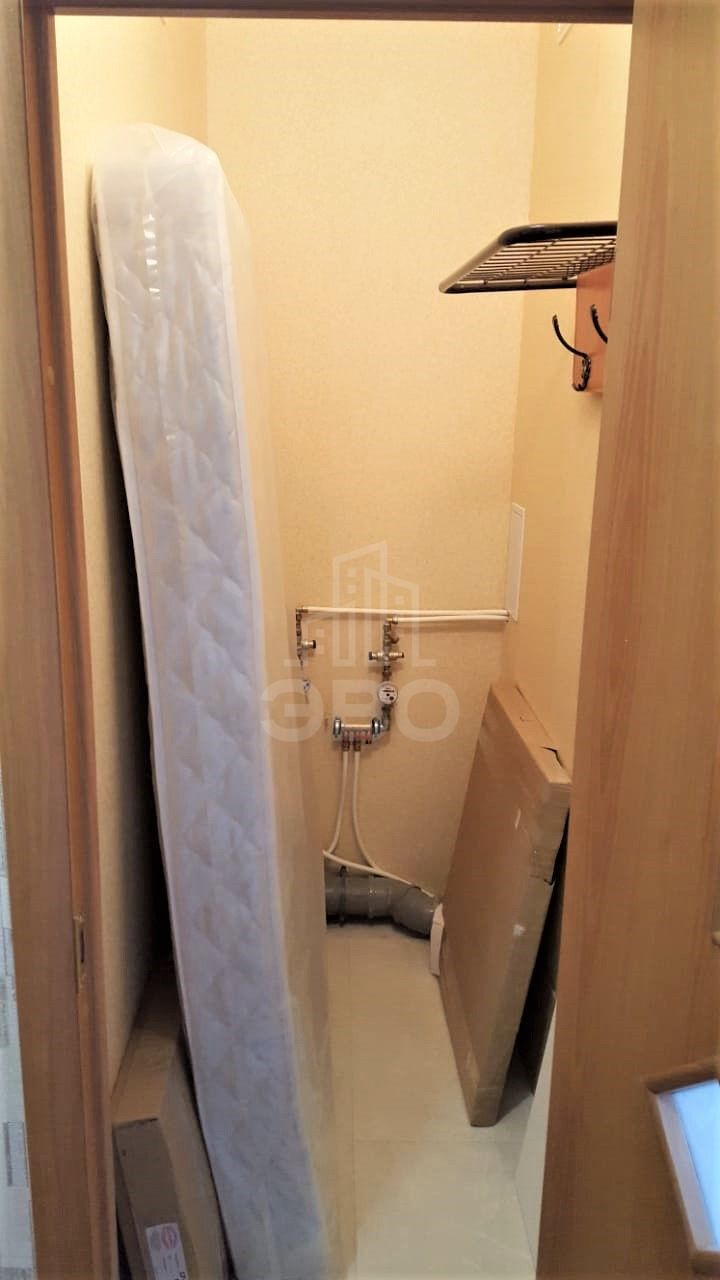 однокомнатная квартира в Санкт-Петербурге по адресу: Оборонная ул., 37