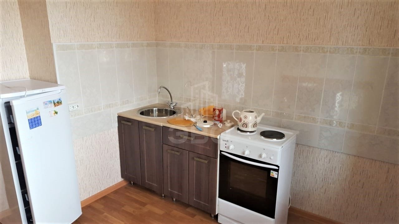 однокомнатная квартира в Санкт-Петербурге по адресу: Оборонная ул., 37