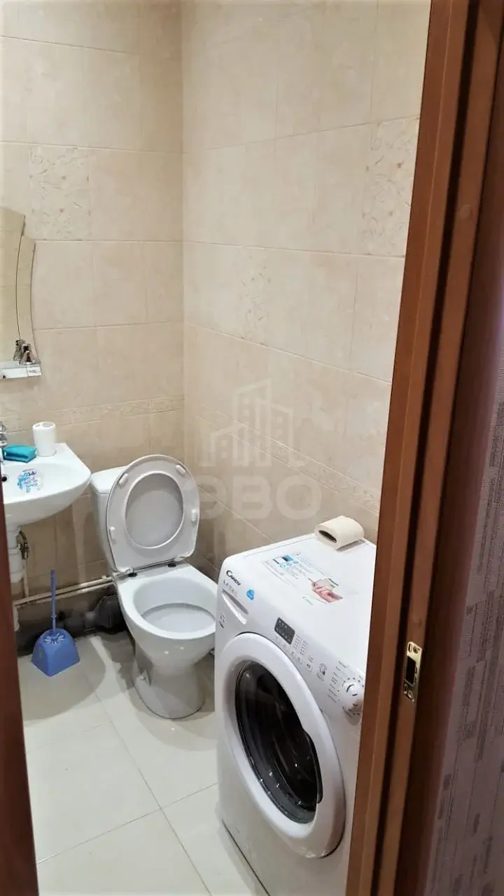 однокомнатная квартира в Санкт-Петербурге по адресу: Оборонная ул., 37