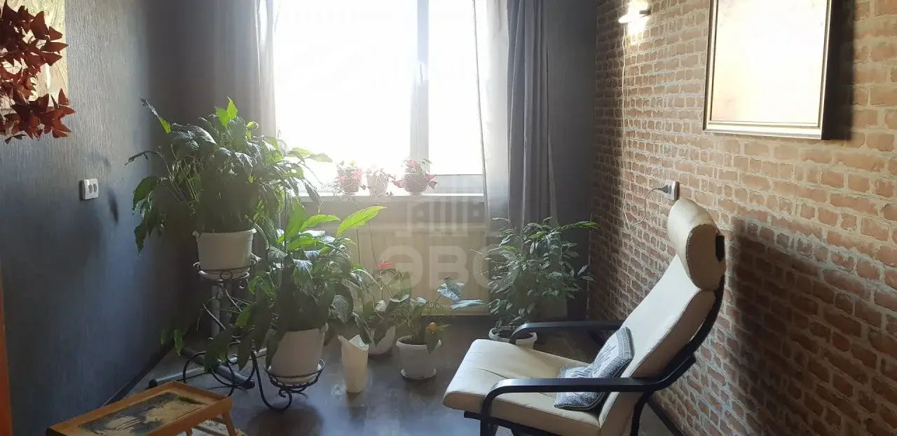 трехкомнатная квартира в Санкт-Петербурге по адресу: Турку ул., 27
