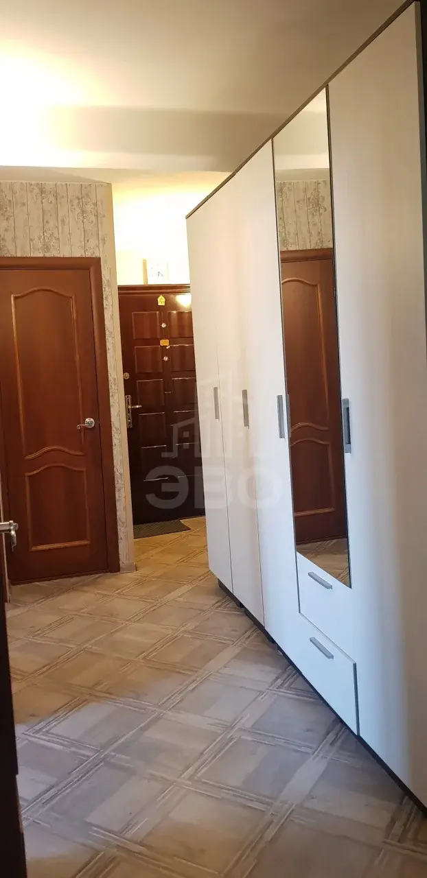 трехкомнатная квартира в Санкт-Петербурге по адресу: Турку ул., 27