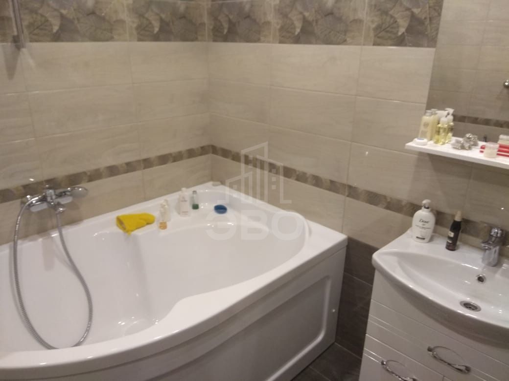 двухкомнатная квартира в Санкт-Петербурге по адресу: Шоссе в Лаврики ул., 55