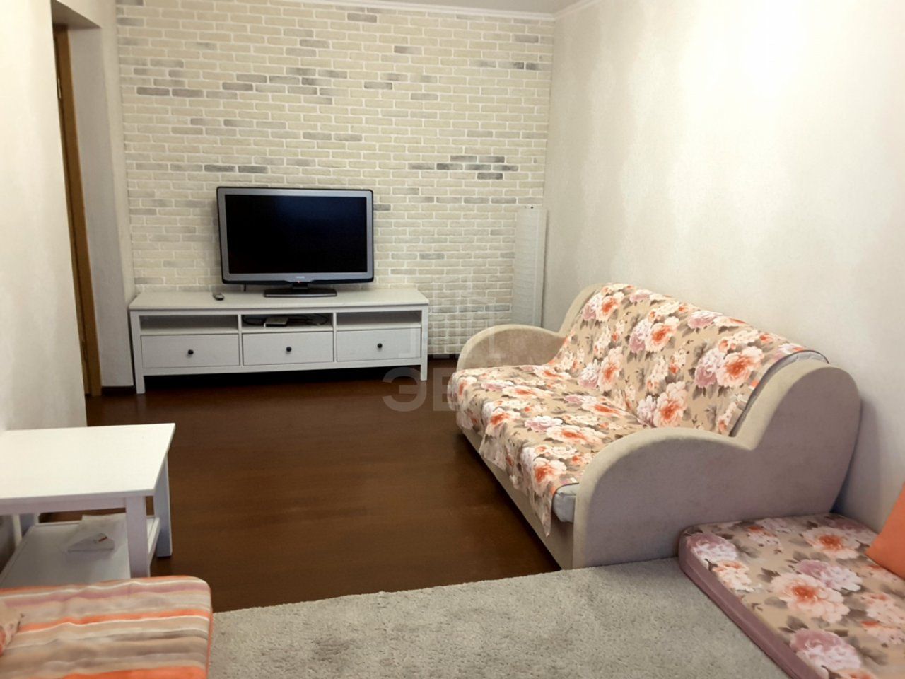 двухкомнатная квартира в Санкт-Петербурге по адресу: Торжковская ул., 11