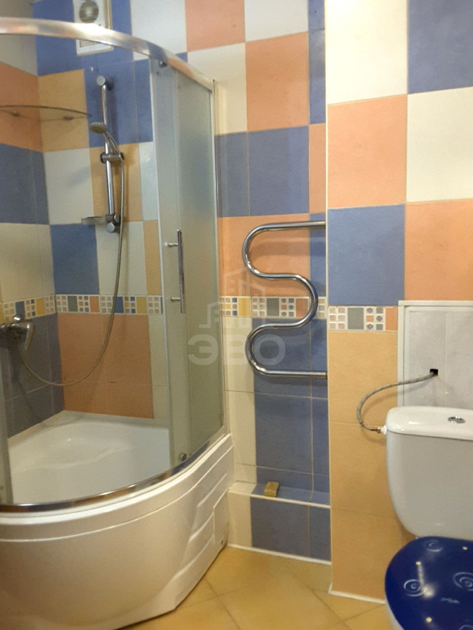 двухкомнатная квартира в Санкт-Петербурге по адресу: Торжковская ул., 11