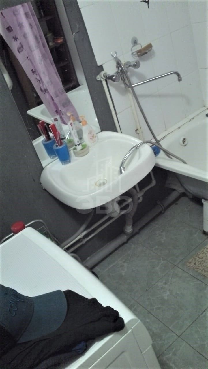 комната в Санкт-Петербурге по адресу: Михаила Дудина ул., 25, к 1